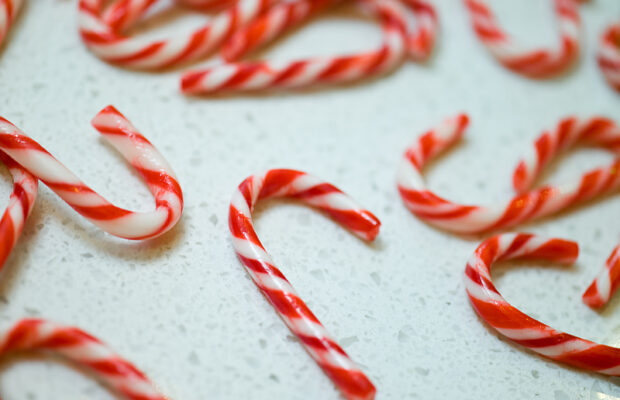 Wenesday’s Question: A recent poll revealed that THIS traditional Xmas treat is more likely to be used as decoration than food. What? Wenesday’s Question: A recent poll revealed that THIS traditional Xmas treat is more likely to be used as decoration than food. What?